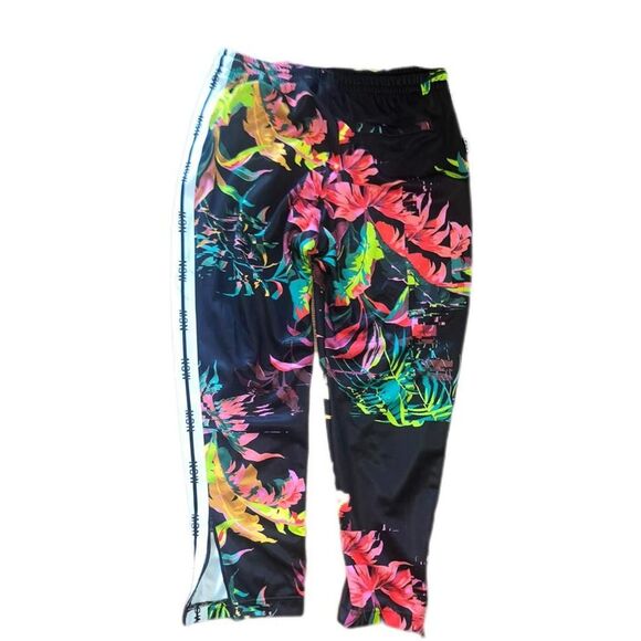Nike NSW Men's colorful floral tropical joggers trackpants NWT - Picture 3 of 3